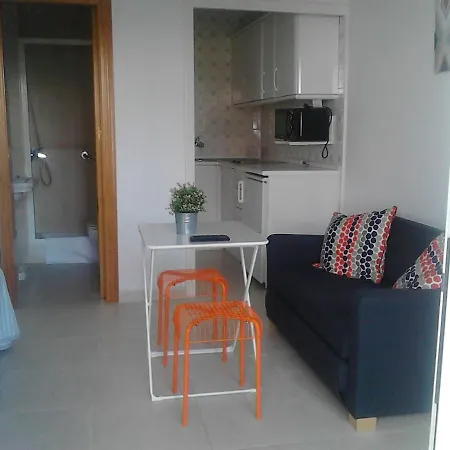 El Jardin Benerja Apartment